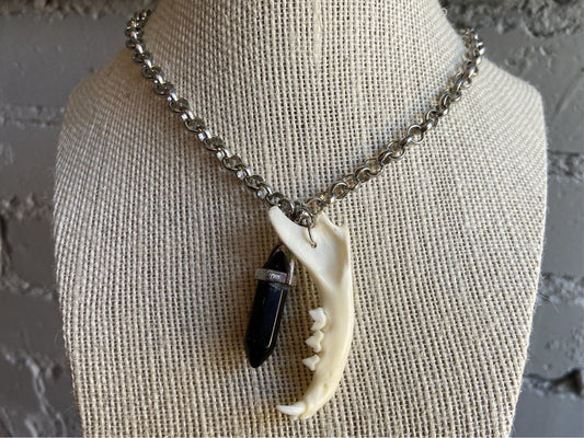 Cat Jaw Choker